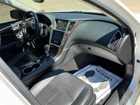 Used 2015 INFINITI Q50 Premium w/ Deluxe Touring Package image 36