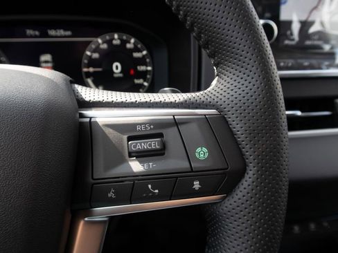 New 2024 Mitsubishi Outlander 4WD Plug-In Hybrid image 33