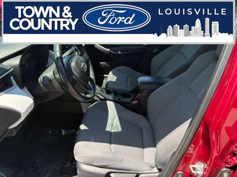 Used 2024 Toyota Corolla SE FWD image 13