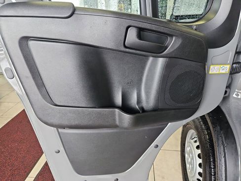 New 2026 RAM ProMaster 2500 w/ Convenience Group image 10