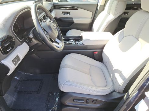 Certified 2025 Honda Pilot EX-L image 17