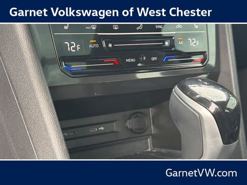 Certified 2023 Volkswagen Tiguan SE w/ Panoramic Sunroof Package AWD/4WD image 31