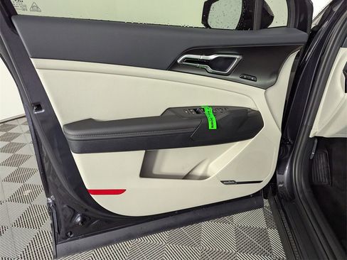 New 2026 Kia Sportage SX image 18