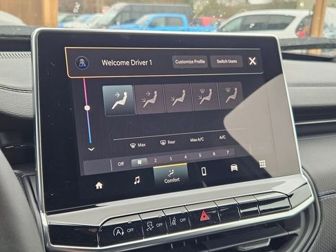 New 2026 Jeep Compass Latitude image 25