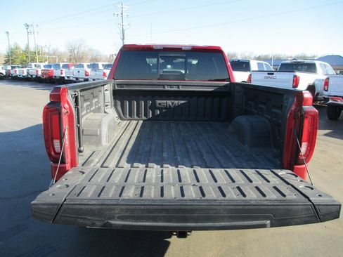 Used 2024 GMC Sierra 1500 SLT w/ SLT Premium Plus Package image 7