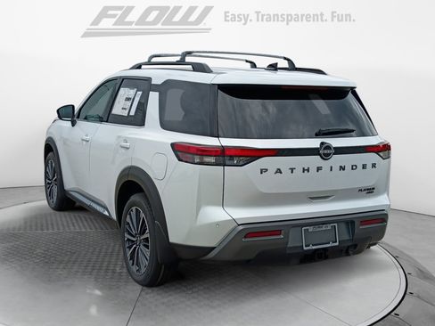 New 2026 Nissan Pathfinder Platinum AWD/4WD image 5