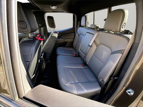 Used 2023 Chevrolet Colorado ZR2 w/ ZR2 Convenience Package III image 22