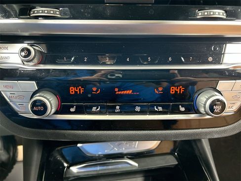 Used 2020 BMW X3 xDrive30e w/ Convenience Package image 17