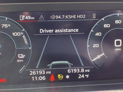 Used 2023 Audi Q4 e-tron Premium image 20