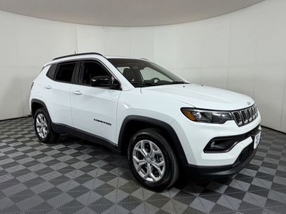 Used 2024 Jeep Compass Latitude