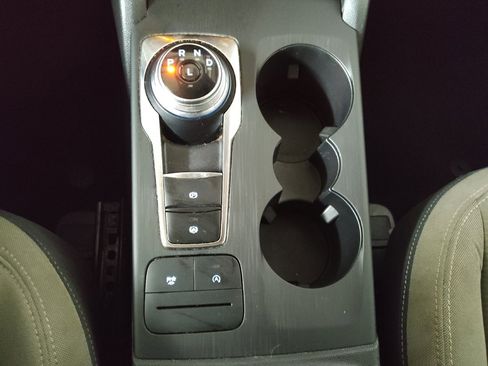 Used 2020 Ford Escape S image 26