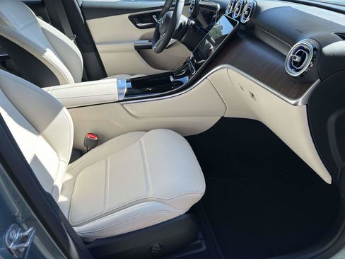 New 2027 Mercedes-Benz GLC 300 image 44