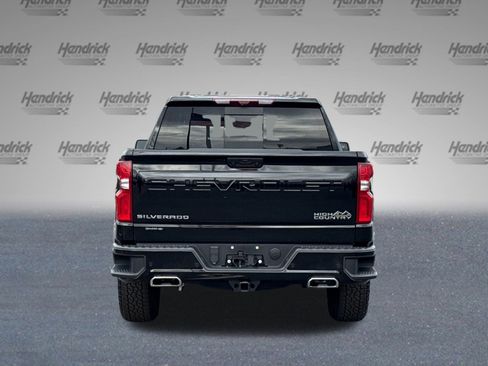 Certified 2025 Chevrolet Silverado 1500 High Country w/ Technology Package image 9