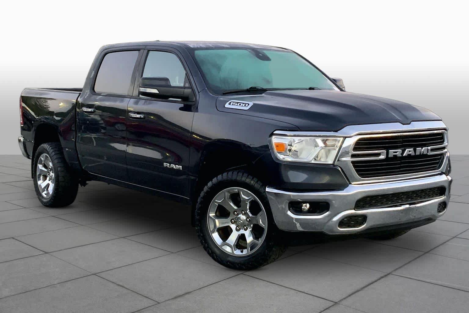 Used 2019 RAM 1500 Big Horn AWD/4WD image 3