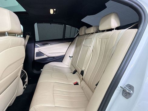 Used 2017 BMW 540i xDrive AWD/4WD image 23