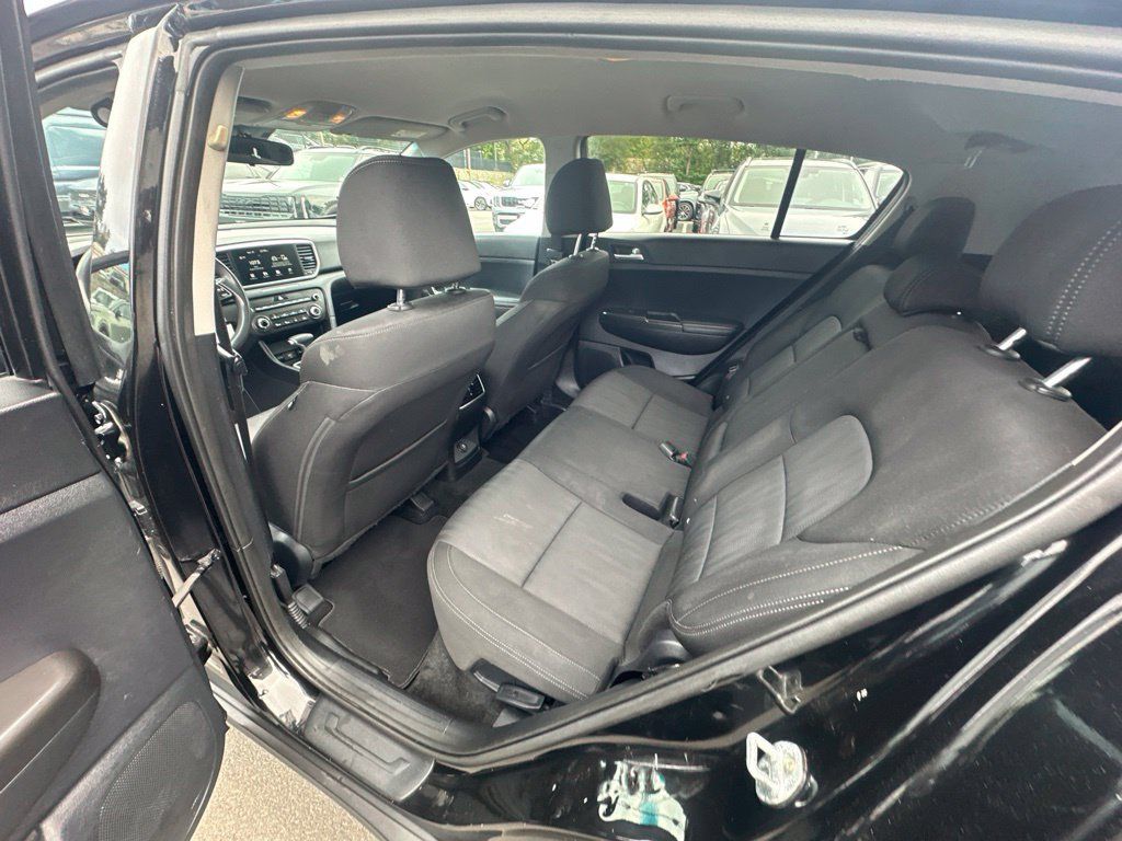 Used 2022 Kia Sportage LX AWD/4WD image 22