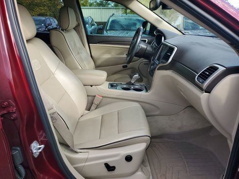 Used 2017 Jeep Grand Cherokee Overland image 7