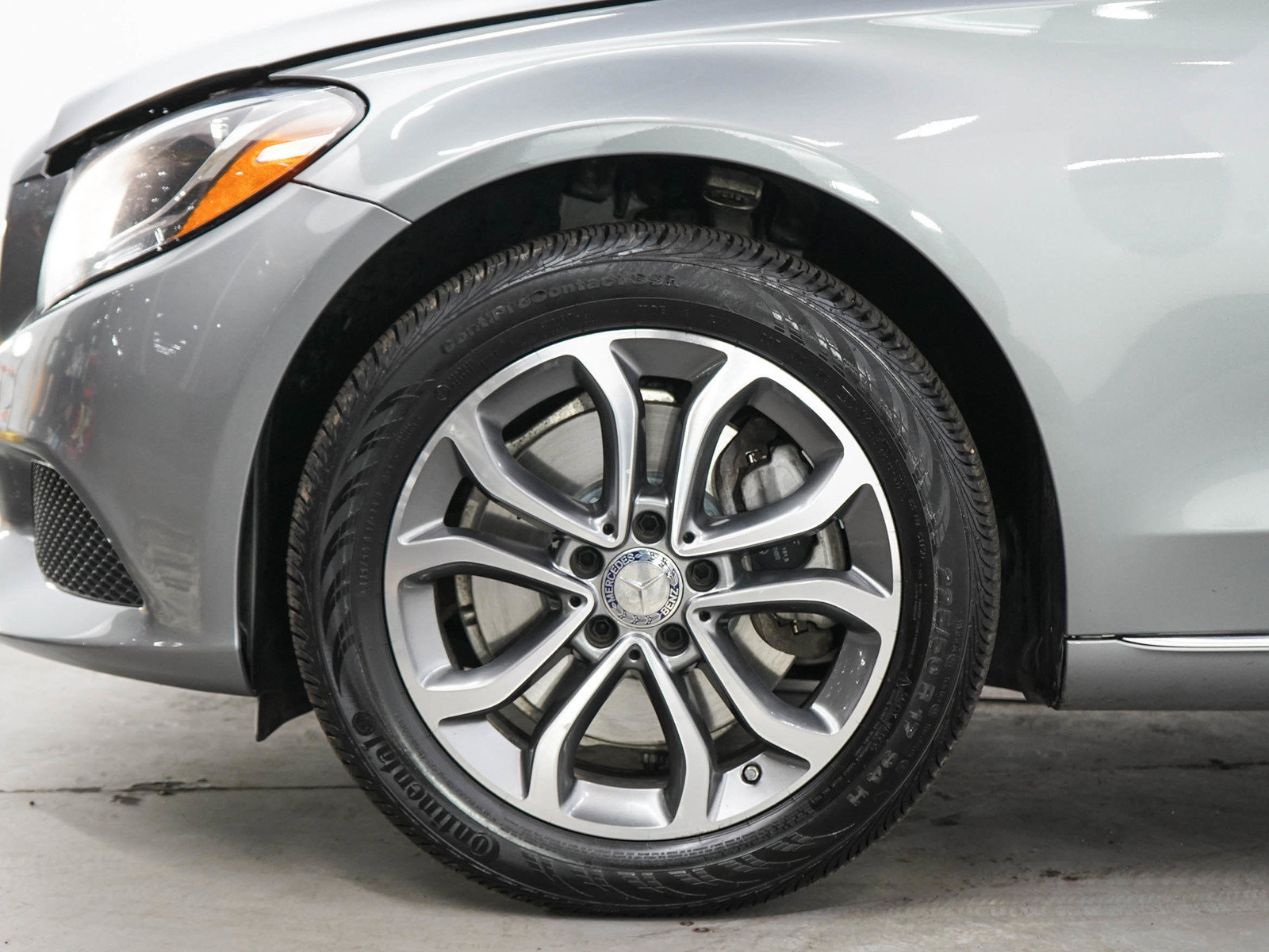 Used 2016 Mercedes-Benz C 300 4MATIC Sedan image 28