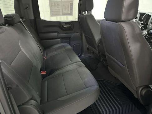 Used 2024 Chevrolet Silverado 1500 Custom image 17