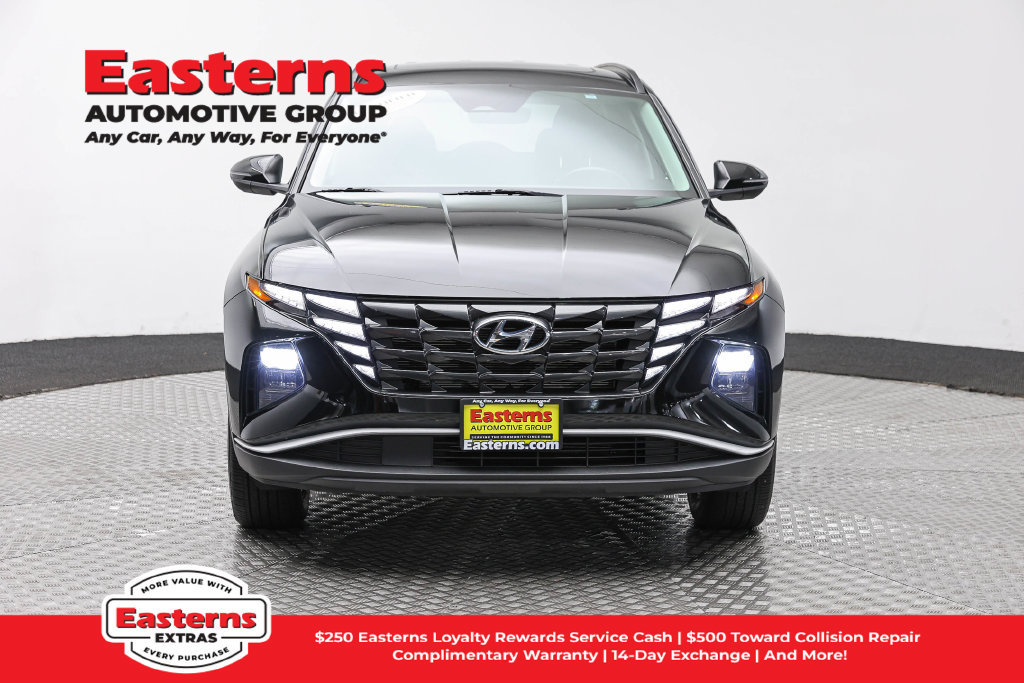 Used 2022 Hyundai Tucson SEL w/ Convenience Package AWD/4WD image 3