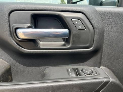 Used 2025 GMC Sierra 3500 Pro AWD/4WD image 10