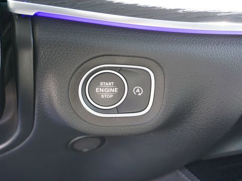 Certified 2025 Mercedes-Benz GLS 450 4MATIC image 23