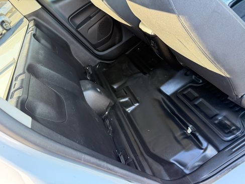 Used 2022 Chevrolet Colorado LT w/ Fleet Safety Package image 14