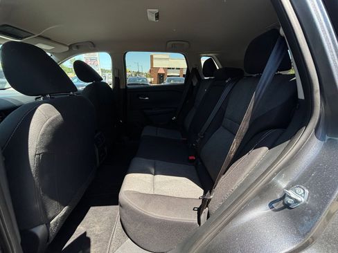 Used 2025 Nissan Rogue SV AWD/4WD image 28