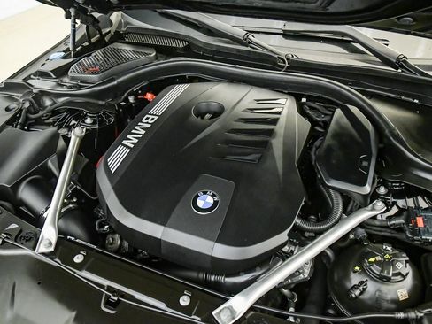 Used 2024 BMW 540i xDrive w/ M Sport Package AWD/4WD image 26