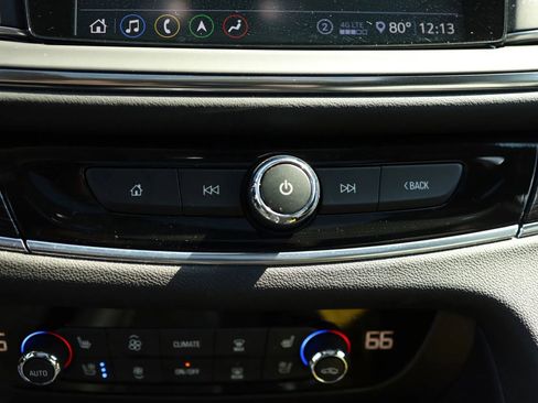 Used 2021 Buick Enclave Avenir w/ Avenir Technology Package image 21