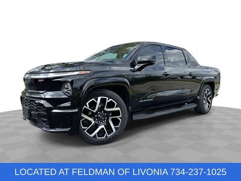 Used 2024 Chevrolet Silverado EV RST AWD/4WD image 1