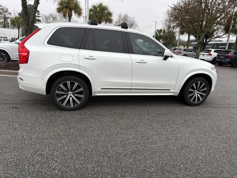 Certified 2023 Volvo XC90 B5 Plus w/ Protection Package Premier image 17