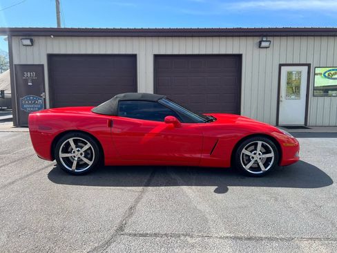 Used 2010 Chevrolet Corvette Convertible w/ Preferred Equipment Group image 11