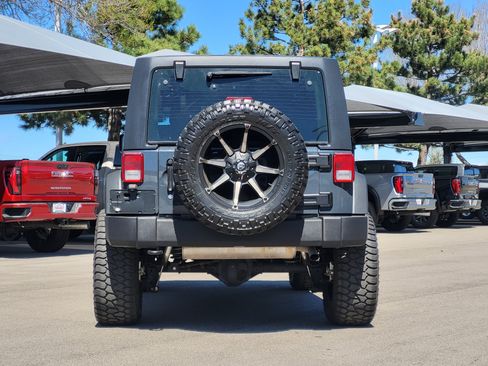 Used 2016 Jeep Wrangler Unlimited Sport AWD/4WD image 6