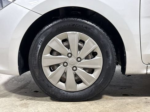 Used 2019 Kia Rio S FWD image 26