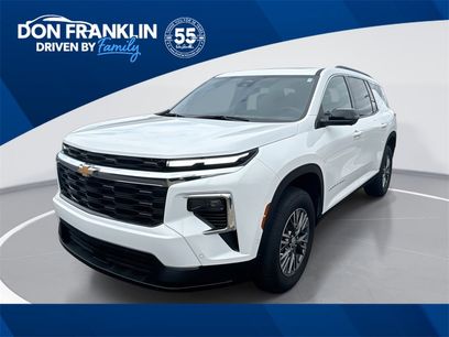 Used 2024 Chevrolet Traverse LT w/ Enhanced Driving Package