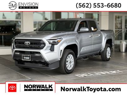 New 2025 Toyota Tacoma SR5
