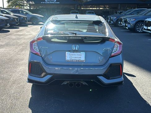 Used 2019 Honda Civic Sport Touring image 7