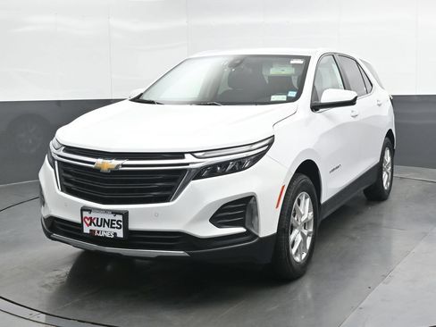 Used 2024 Chevrolet Equinox LT AWD/4WD image 6