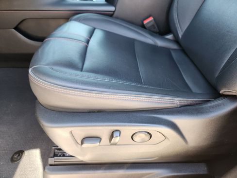 Certified 2022 Chevrolet Tahoe RST w/ Sport Performance Package image 22