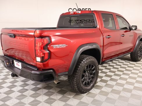 Used 2025 Chevrolet Colorado Trail Boss AWD/4WD image 21