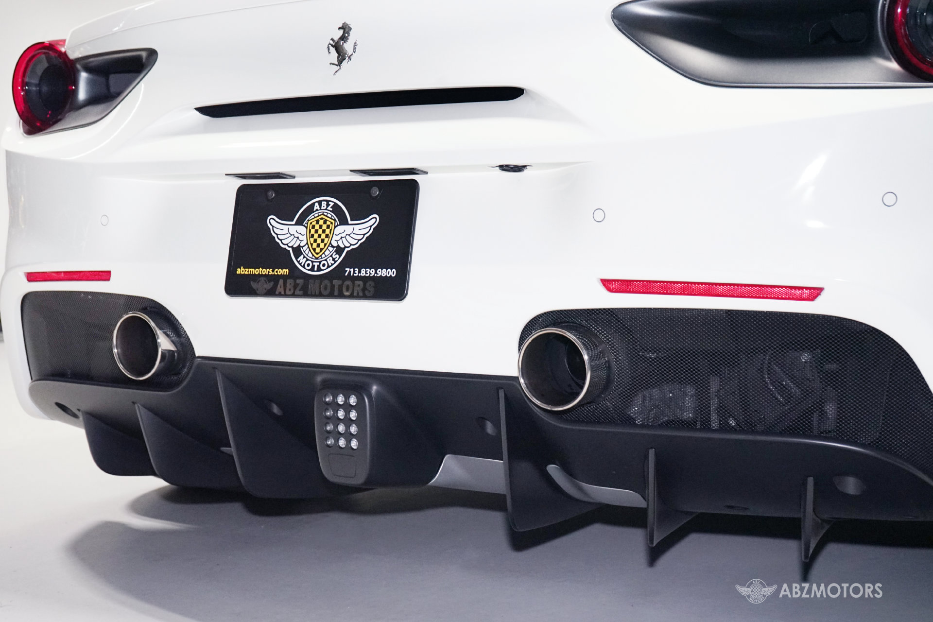 Used 2018 Ferrari 488 Spider RWD image 8