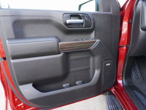 Used 2021 Chevrolet Silverado 1500 RST w/ Texas Edition Plus image 8