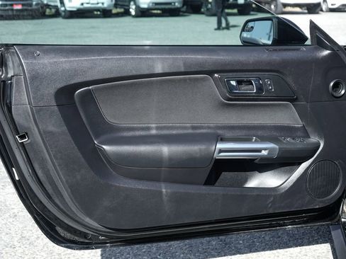 Used 2017 Ford Mustang GT w/ GT Performance Package image 16