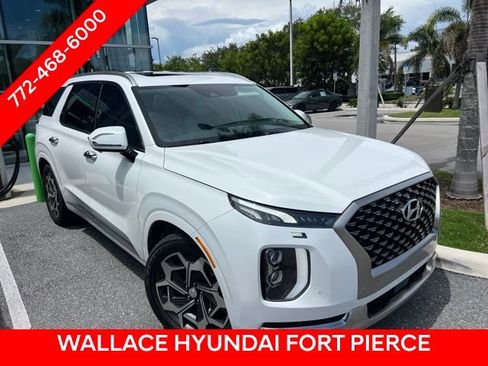 Used 2022 Hyundai Palisade Calligraphy FWD image 3
