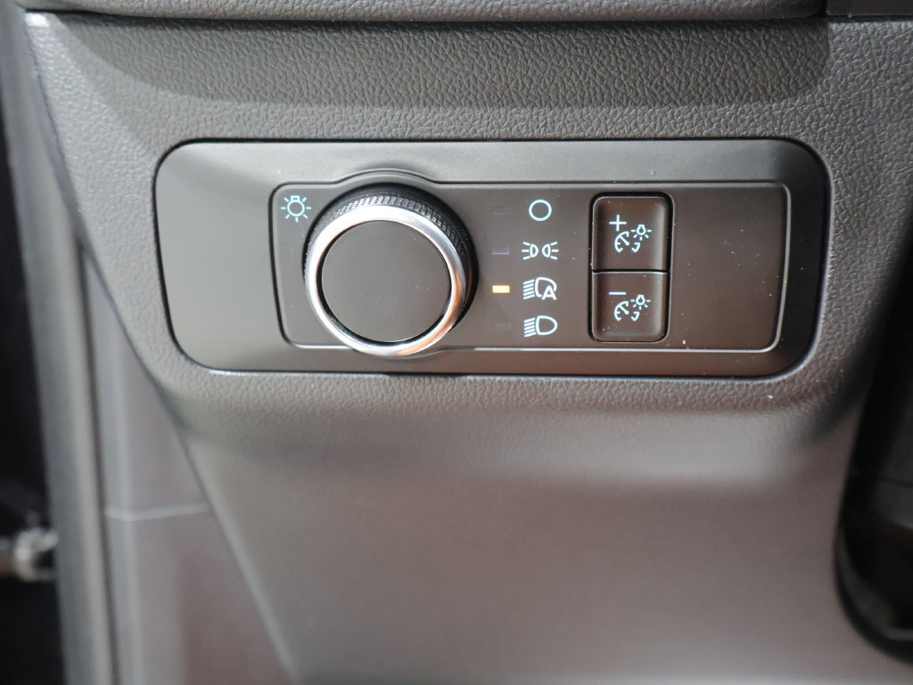 Used 2025 Ford Escape ST-Line AWD/4WD image 32