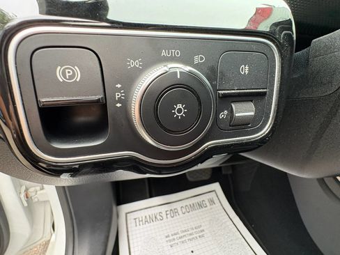 Used 2020 Mercedes-Benz A 220 image 30