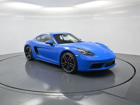 Used 2025 Porsche 718 Cayman S image 32