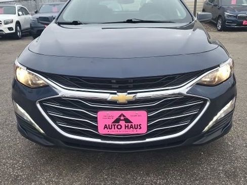 Used 2020 Chevrolet Malibu LT image 23