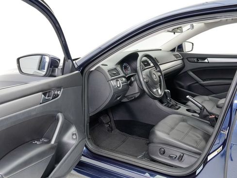 Used 2014 Volkswagen Passat 1.8T Wolfsburg Edition FWD image 6